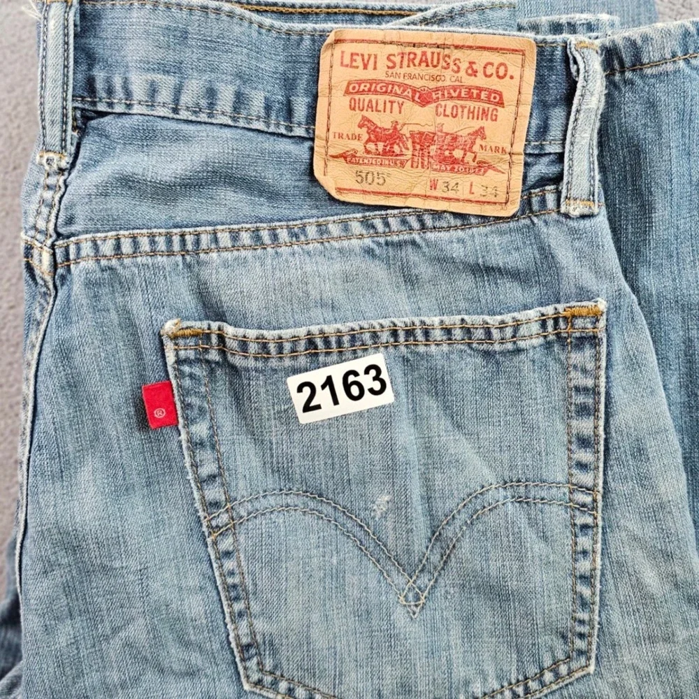 Levi's 505‎ Jeans Mens 34x34 Blue Denim Faded Streetwear Americana Straight Fit